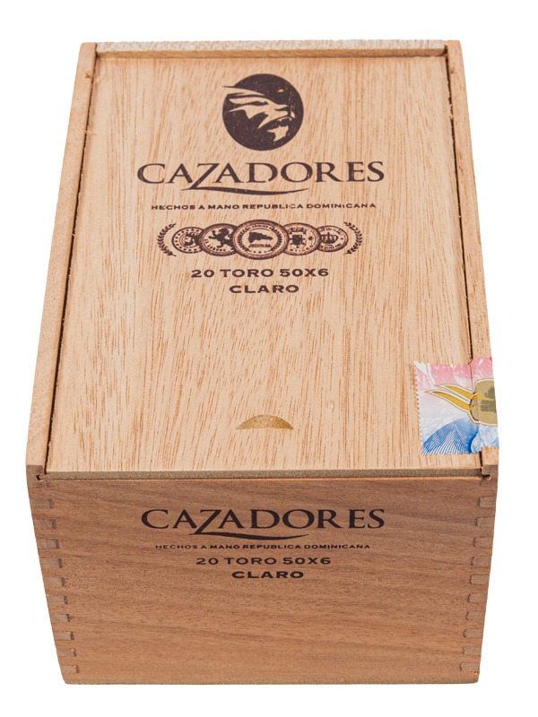 La Aurora Cazadores Claro Toro