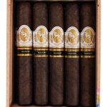 La Aurora Cazadores Maduro Gordo