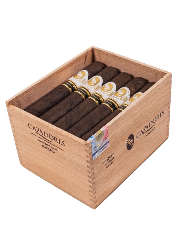 La Aurora Cazadores Maduro Gordo