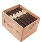 La Aurora Cazadores Maduro Gordo