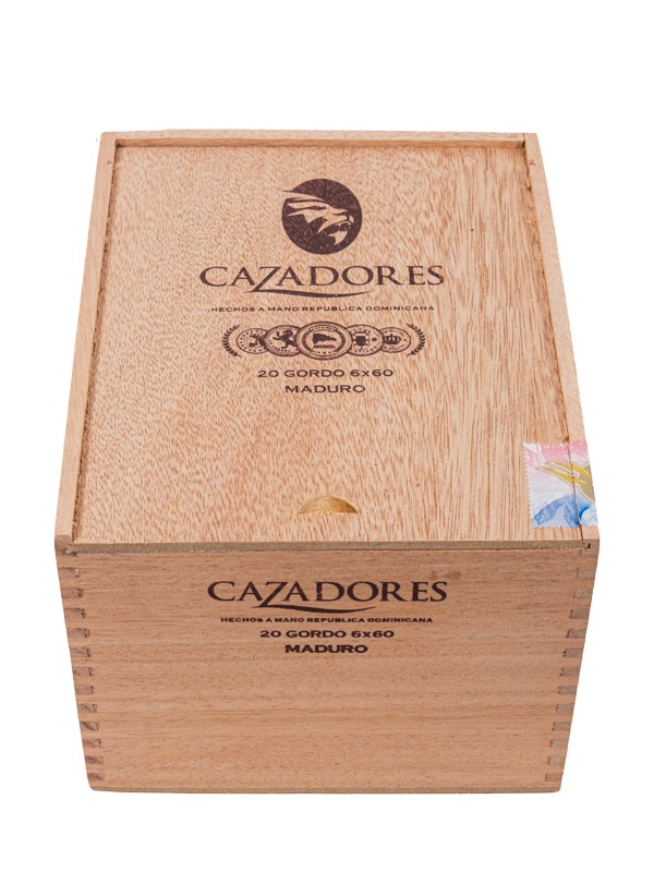 La Aurora Cazadores Maduro Gordo