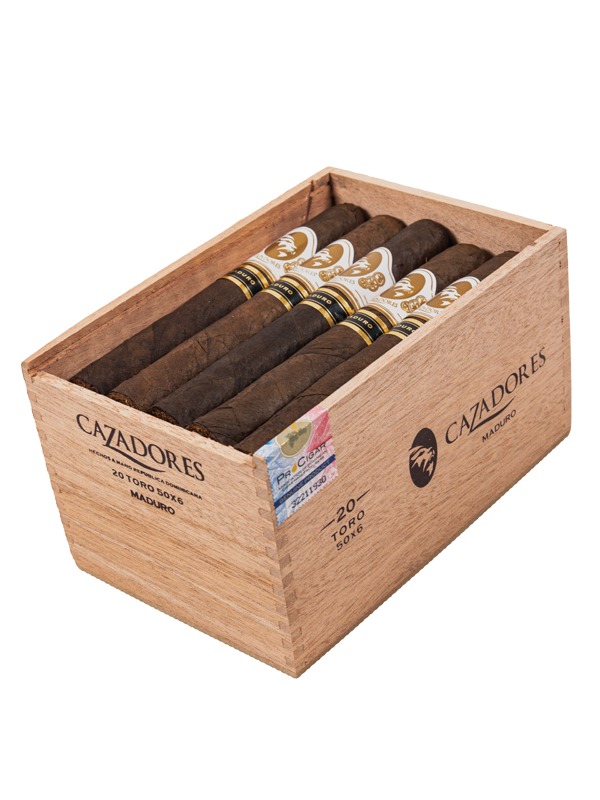 La Aurora Cazadores Maduro Toro