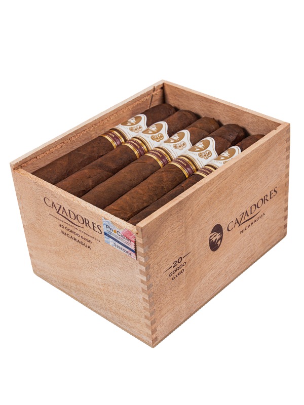 La Aurora Cazadores Nicaragua Gordo