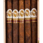 La Aurora Cazadores Nicaragua Toro