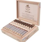 La Aurora Family Creed Fuerte Sol Box Pressed Robusto