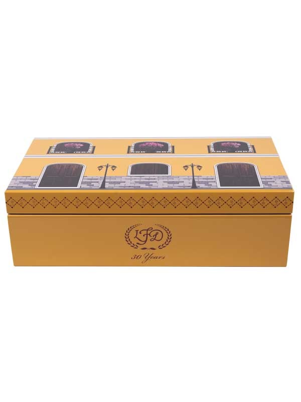 La Flor Dominicana 30th Anniversary Chisel