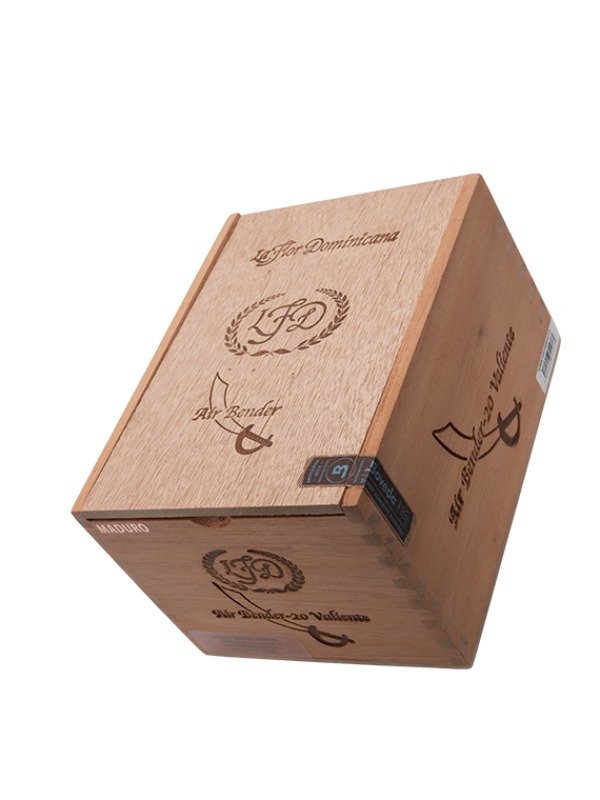 La Flor Dominicana Air Bender Valiente Maduro