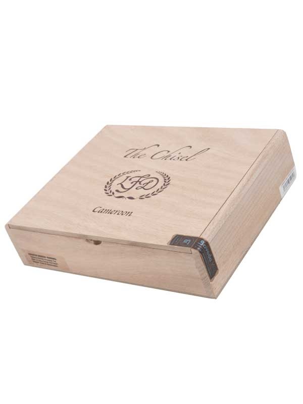 La Flor Dominicana Cameroon Cabinet Chisel