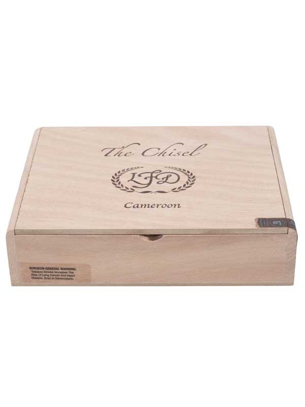 La Flor Dominicana Cameroon Cabinet Chisel