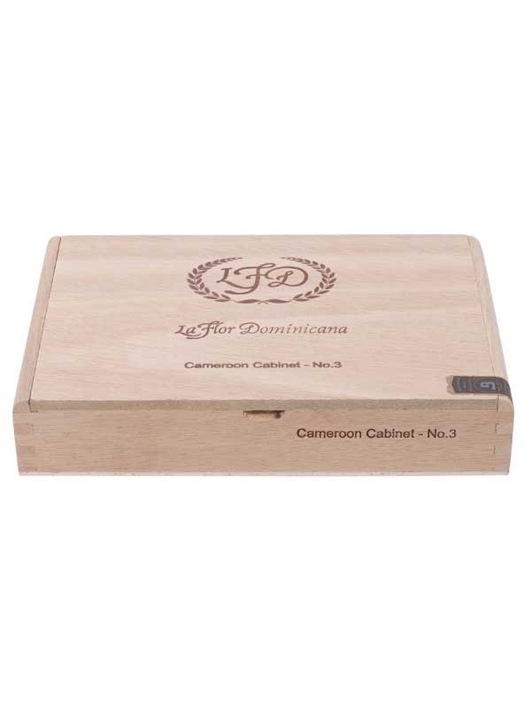 La Flor Dominicana Cameroon Cabinet No. 3