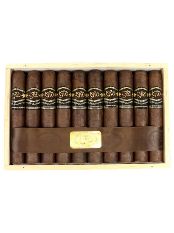 La Flor Dominicana Colorado Oscuro. No. 5