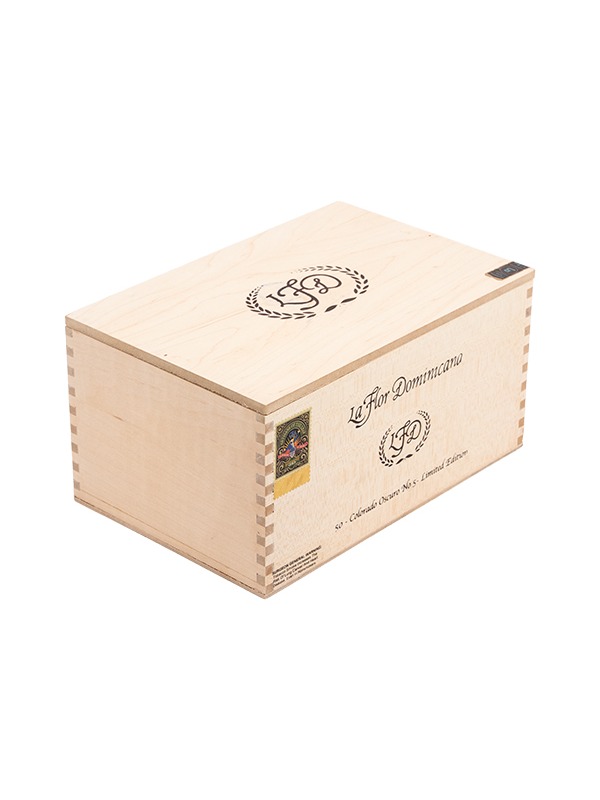 La Flor Dominicana Colorado Oscuro. No. 5