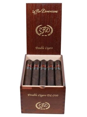 La Flor Dominicana Double Ligero 700 Maduro