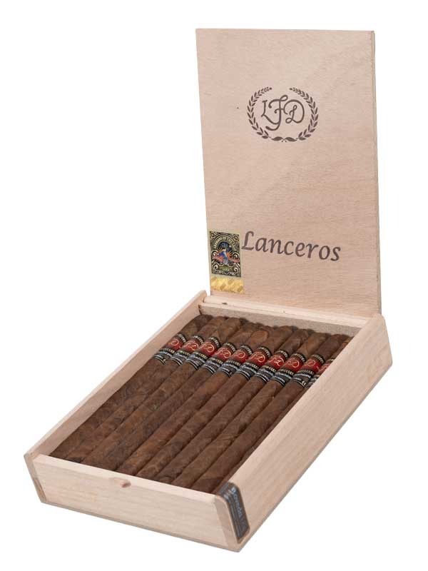 La Flor Dominicana Double Ligero Lancero