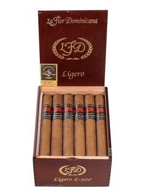 La Flor Dominicana Ligero L 300 Natural