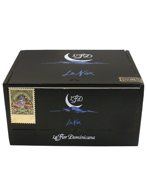 La Flor Dominicana Petit La Nox