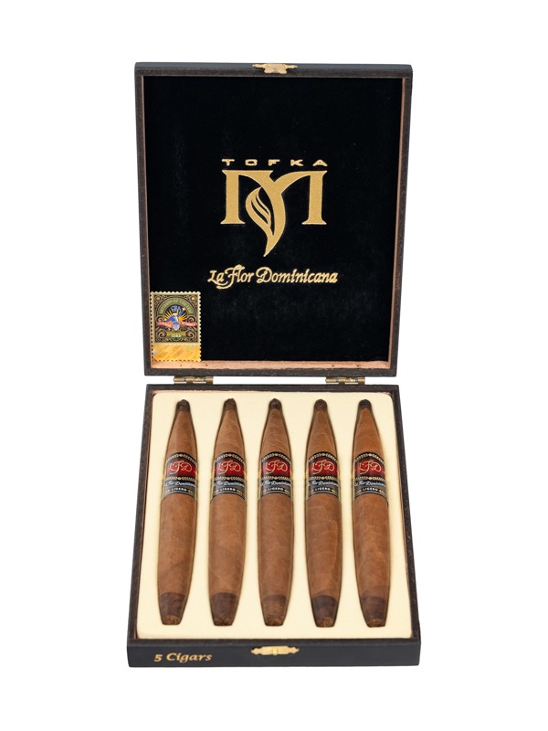 La Flor Dominicana TCFKA M Natural