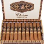 La Palina Classic Connecticut Robusto