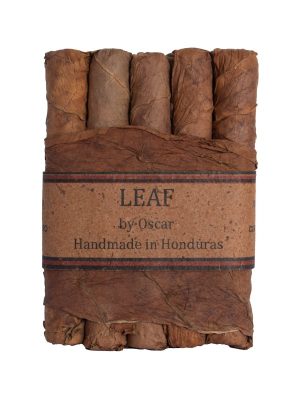Leaf By Oscar Corojo Toro