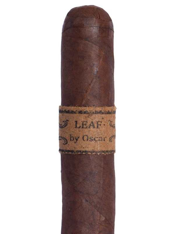 Leaf By Oscar Corojo Toro