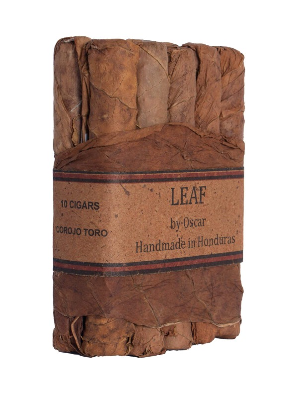 Leaf By Oscar Corojo Toro