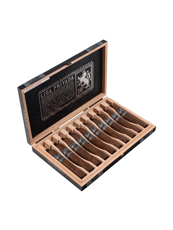 Liga Privada 10 Aniversario Robusto