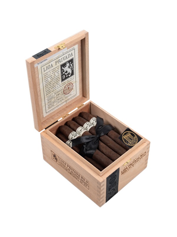 Liga Privada No. 9 Belicoso