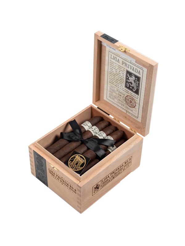 Liga Privada No. 9 Belicoso