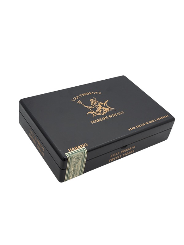Liga Tridente Habano Robusto