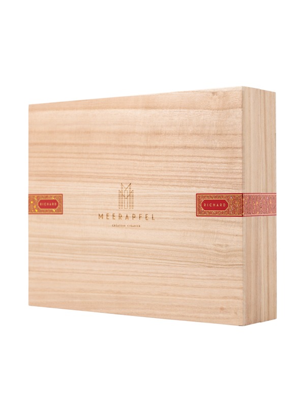 Meerapfel Richard Double Robusto