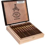 Montecristo 1935 Anniversary Edicion Diamante No. 2