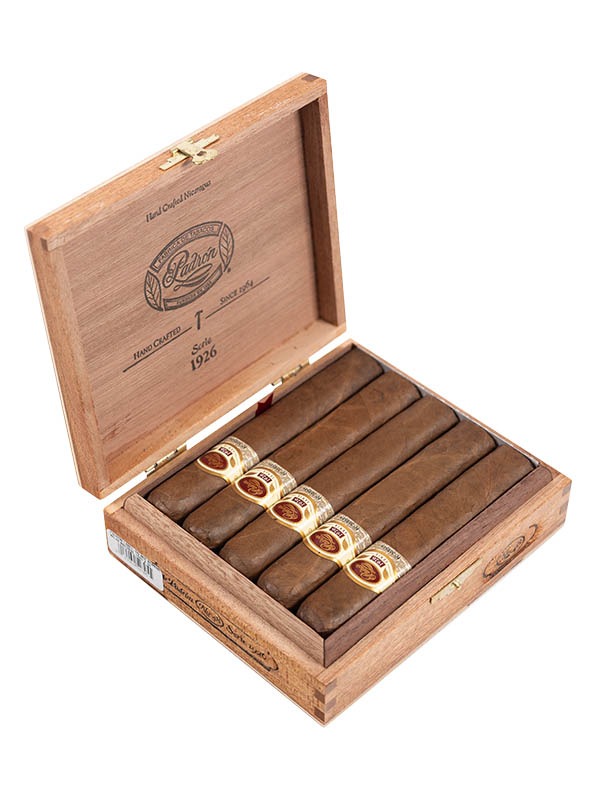 Padron 1926 Serie No. 48 Natural
