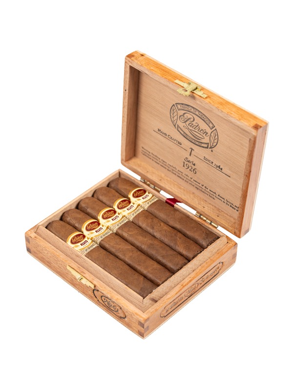 Padron 1926 Serie No. 6 Natural