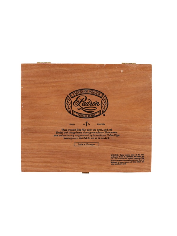 Padron 1964 Anniversary Serie Superior Natural