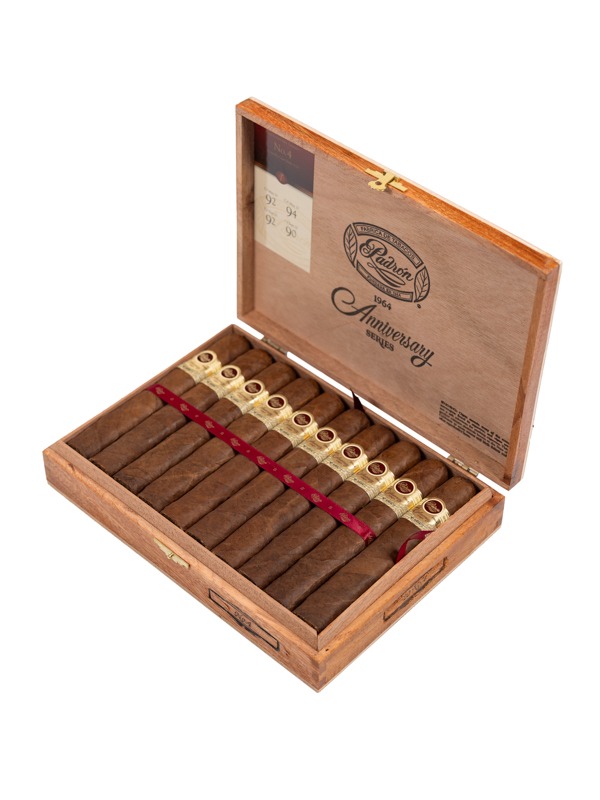 Padron 1964 Anniversary Series No. 4 Natural