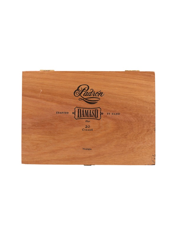 Padron Damaso No. 32 Red Label