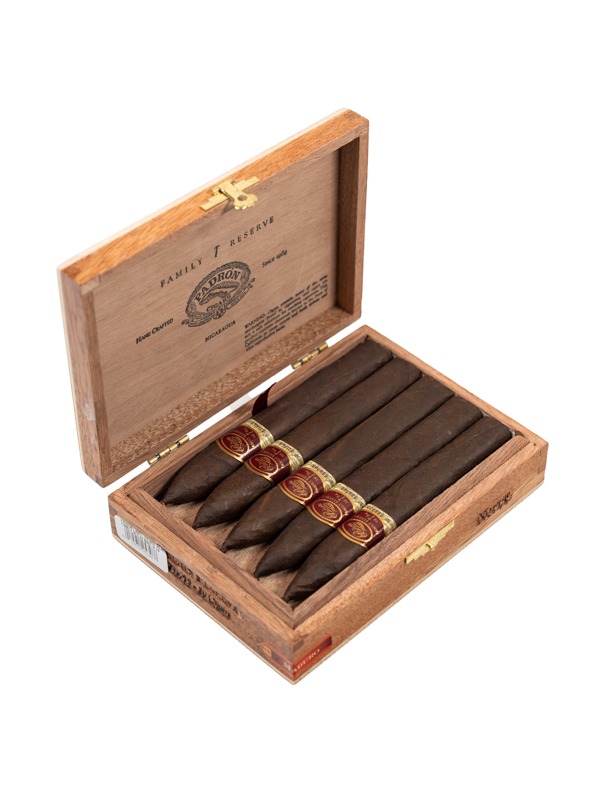 Padron Family Reserve No. 44 Maduro