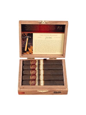 Padron Family Reserve No. 50 Maduro