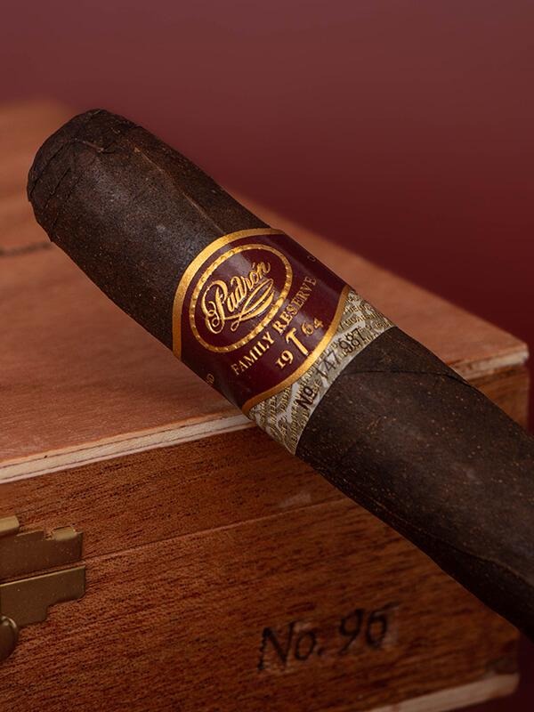 Padron Family Reserve No. 96 Maduro