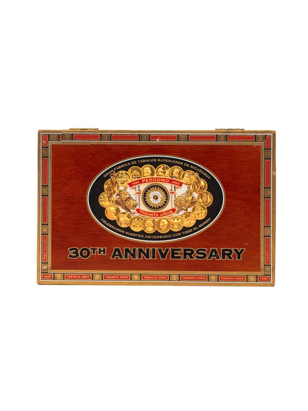 Perdomo 30th Connecticut Robusto
