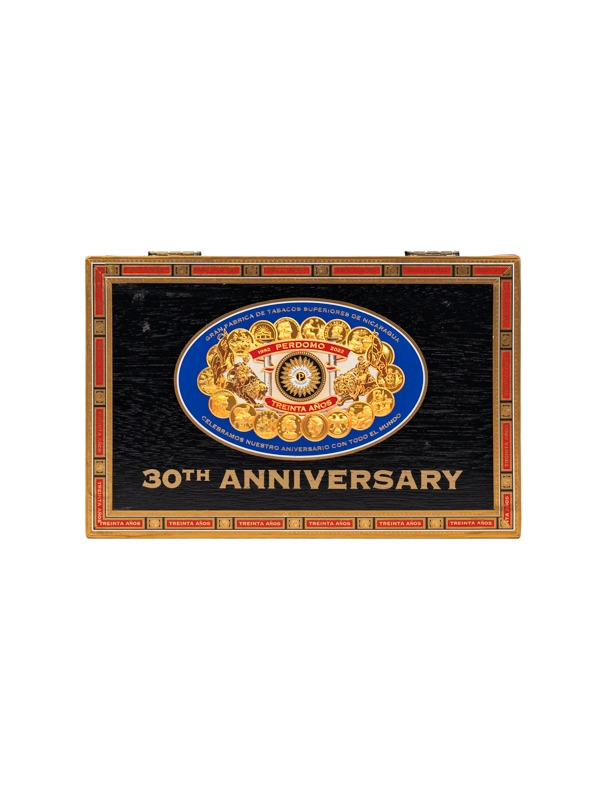 Perdomo 30th Maduro Robusto