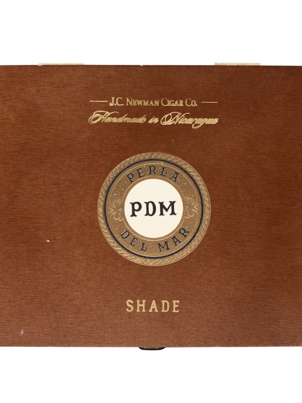 Perla Del Mar Shade Robusto