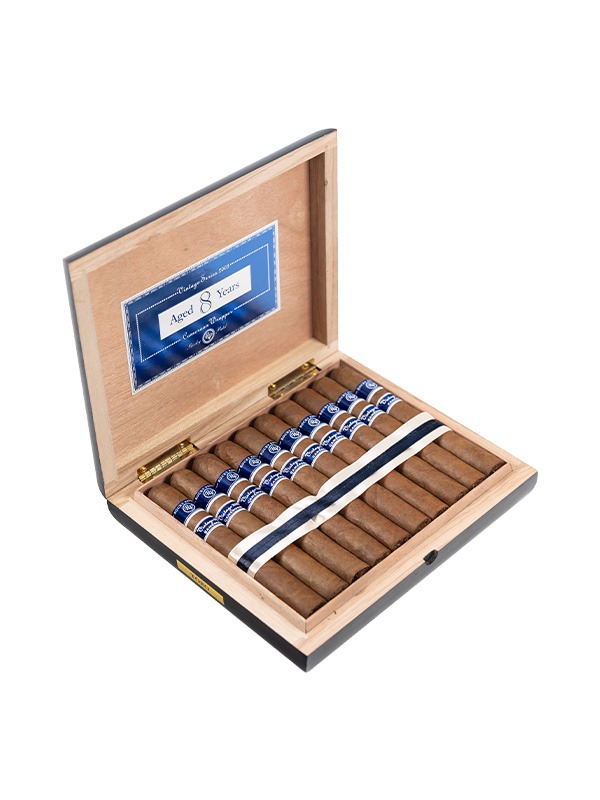 Rocky Patel Vintage 2003 Toro