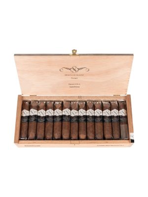 Sencillo Black Piramide 60 No. 4
