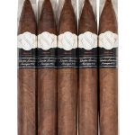 Sencillo Black Piramide Largo 54