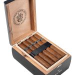 Tatuaje Black Label Gran Toro