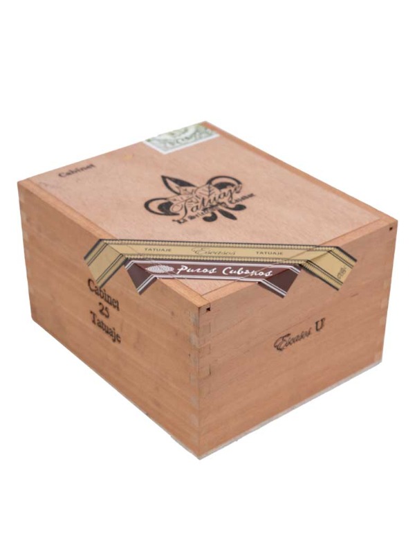 Tatuaje Escasos U