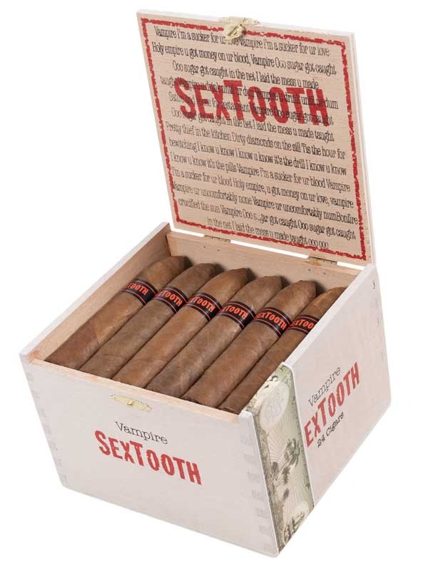 Tatuaje SexTooth Vampire