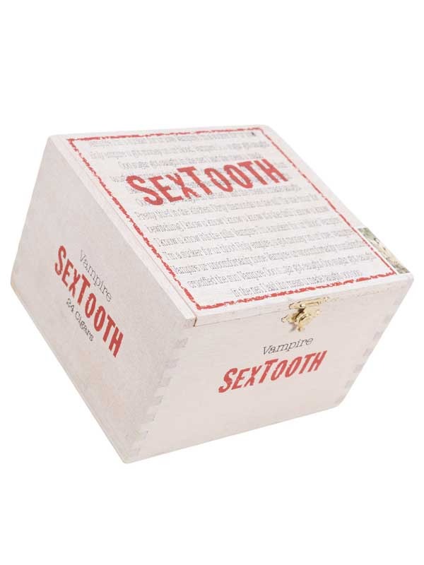 Tatuaje SexTooth Vampire
