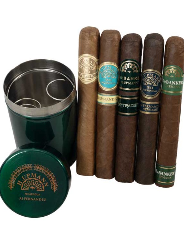The Traveling Banker Ashtray Kit
